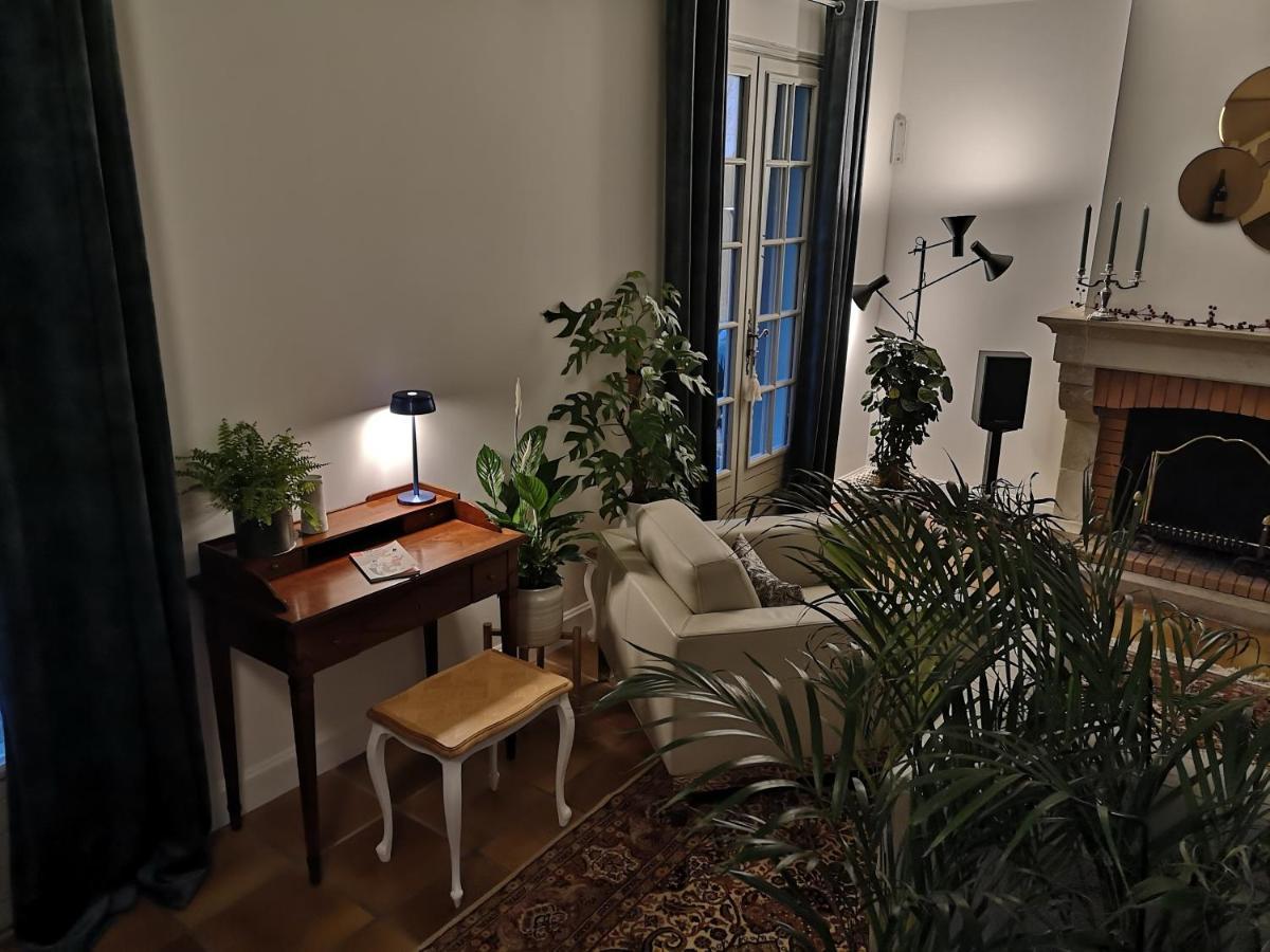Maison Et Florescence Nuits-Saint-Georges Extérieur photo